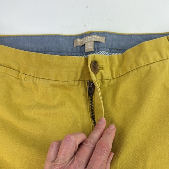 Banana Republic City Chino Perfect Gold Khaki Pants - Picture 6 of 11